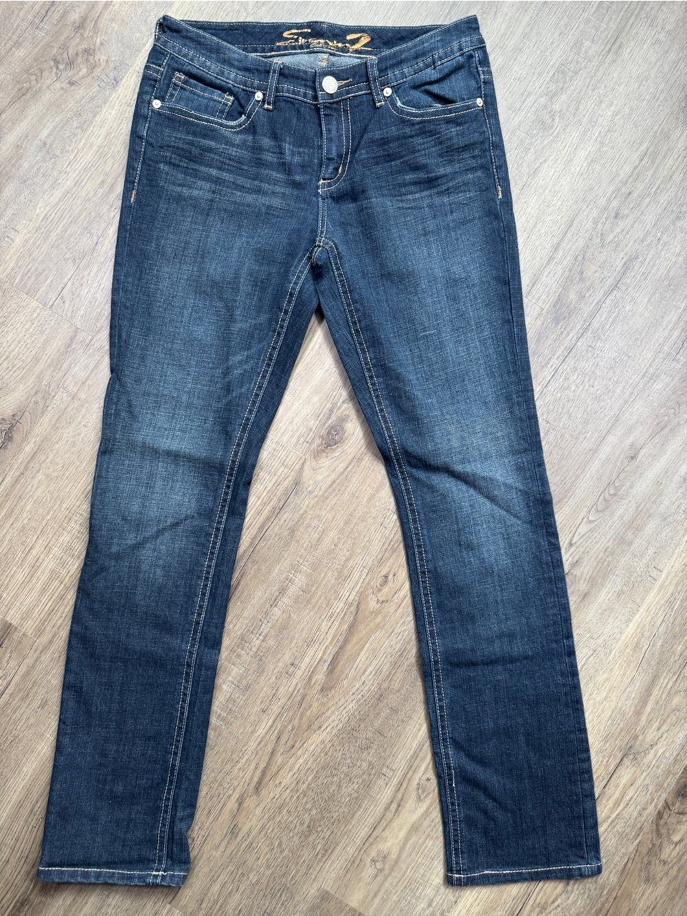 Seven7 Straight Leg Jeans Size 10 Dark Wash Embellished Pockets